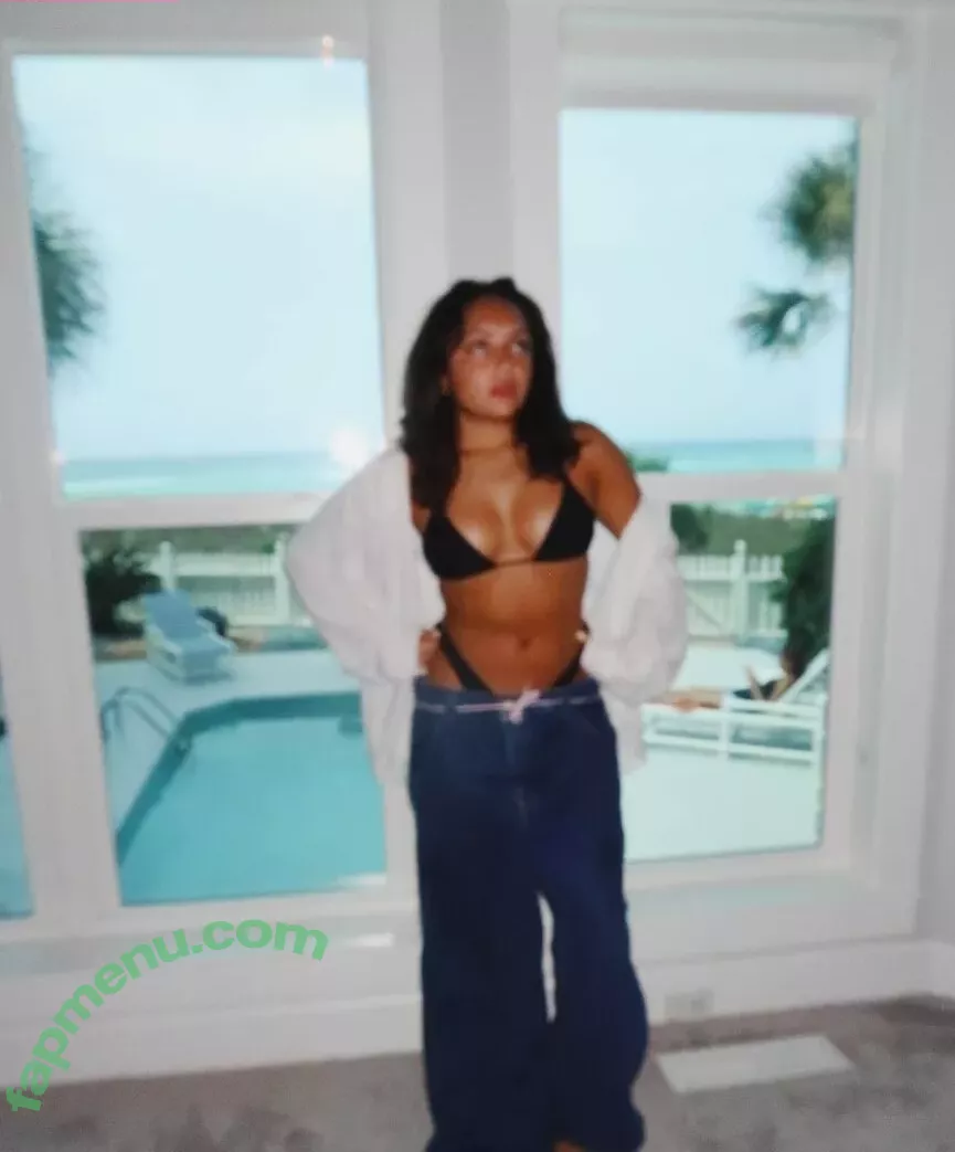 Avani Gregg nude photo #0030 (avani)