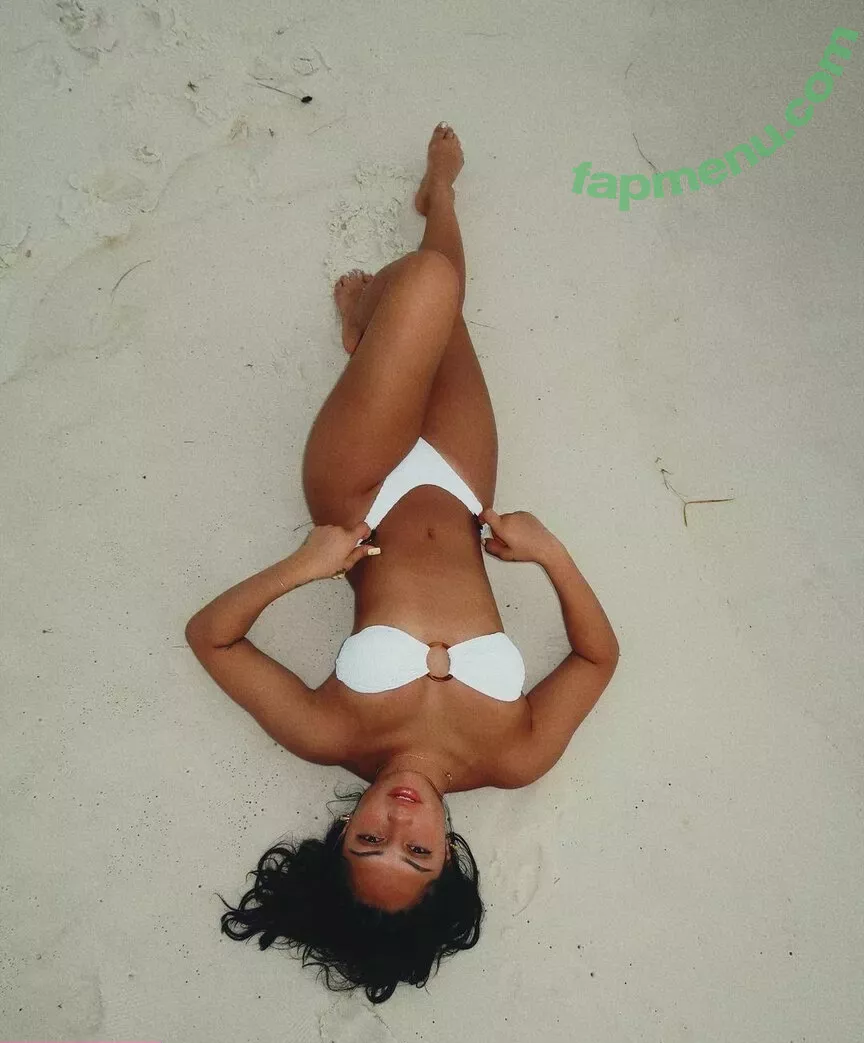 Avani Gregg nude photo #0038 (avani)