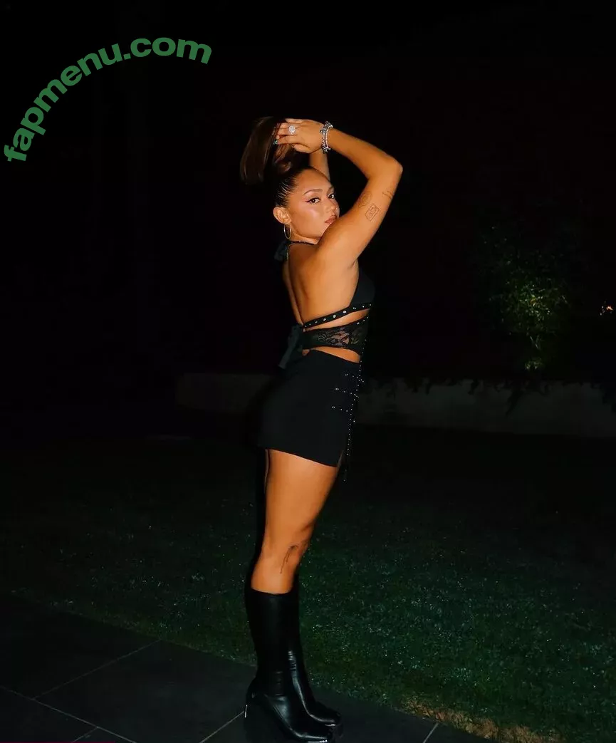 Avani Gregg nude photo #0129 (avani)