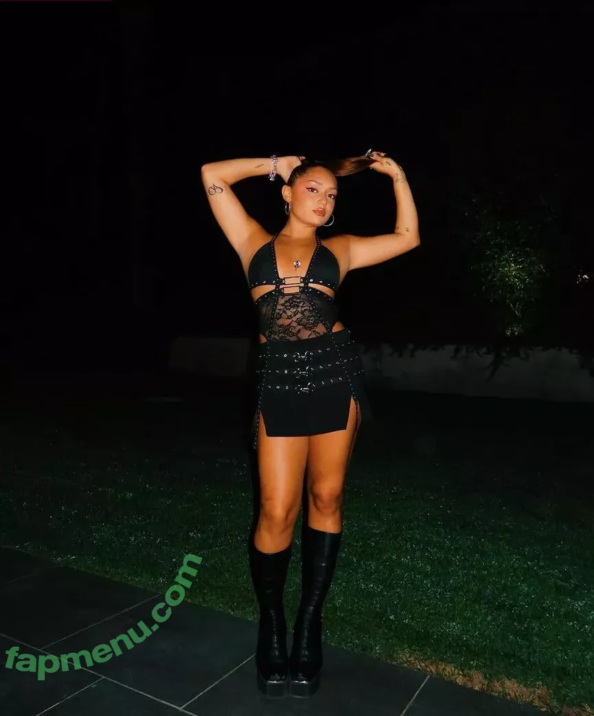 Avani Gregg nude photo #0131 (avani)