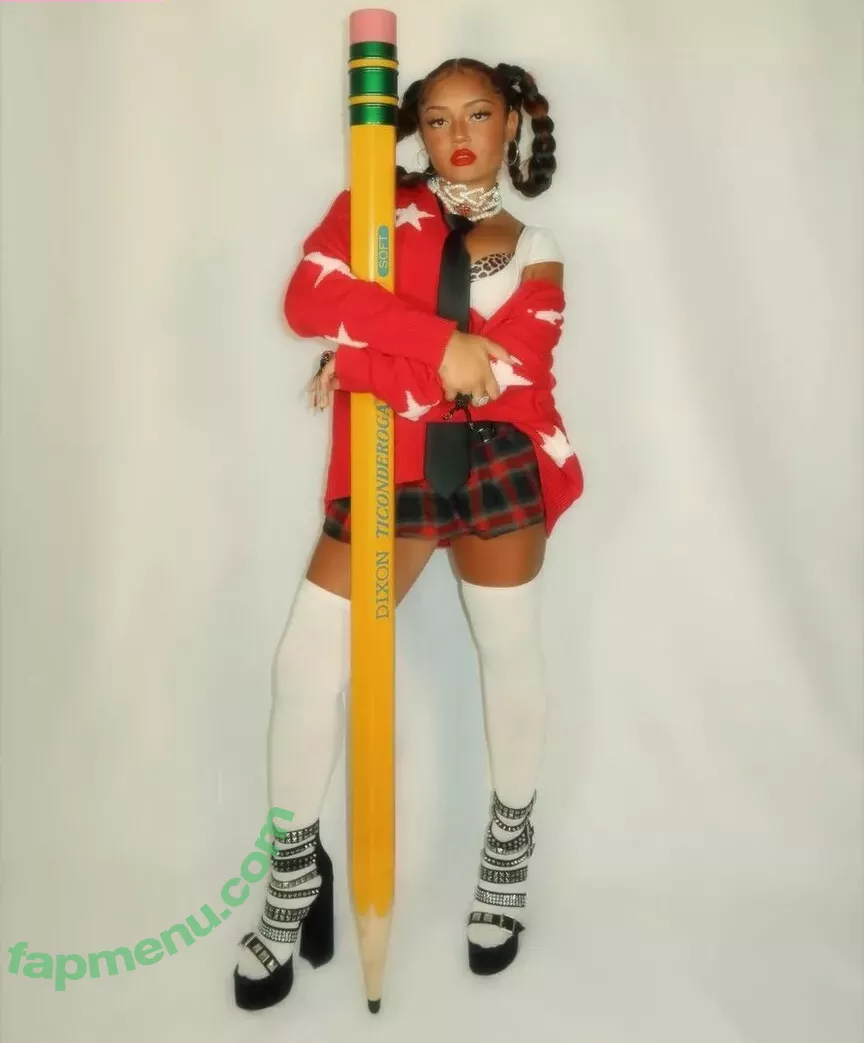 Avani Gregg nude photo #0136 (avani)