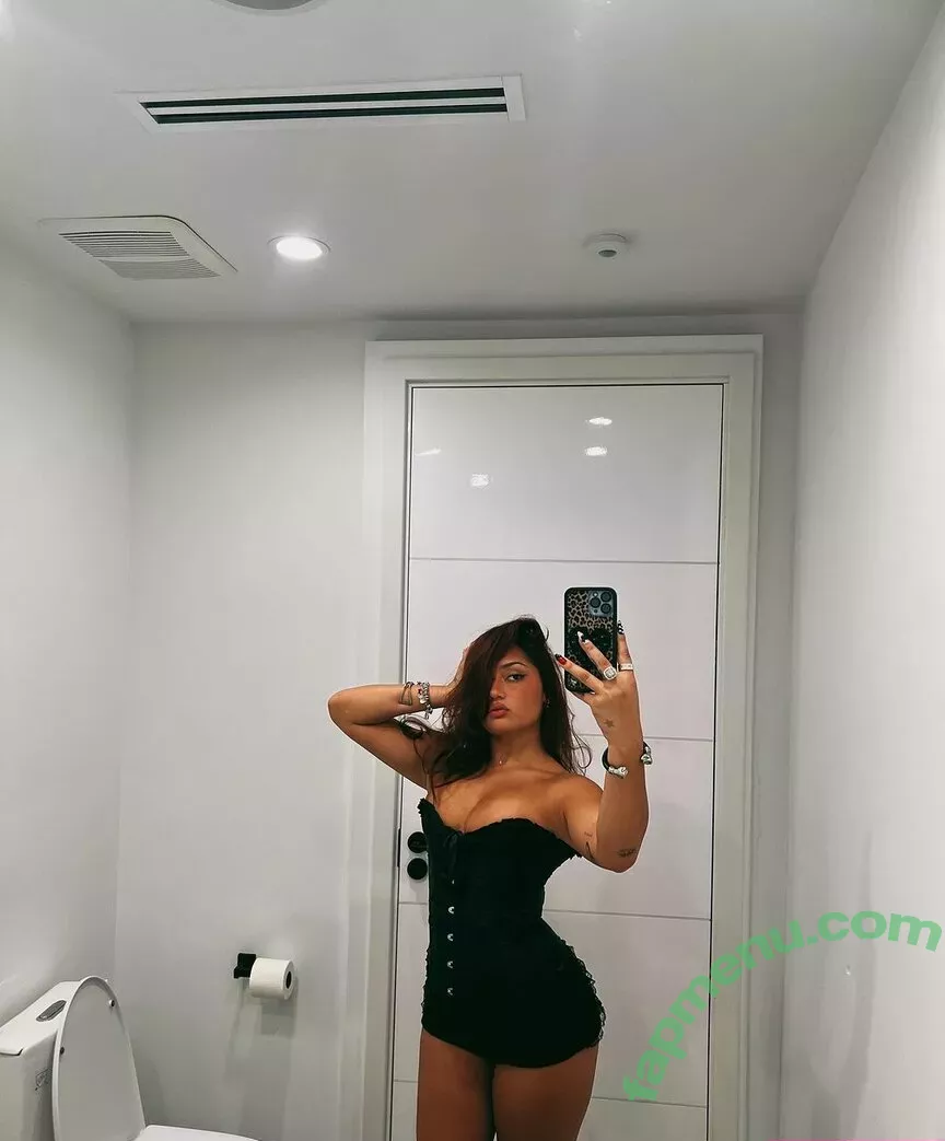 Avani Gregg nude photo #0164 (avani)