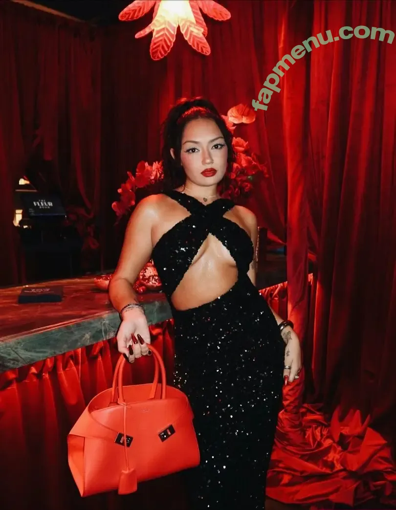 Avani Gregg nude photo #0782 (avani)