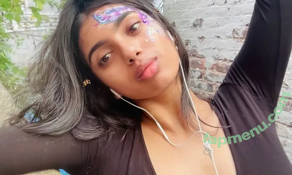 Avantika nude photo #0154 (Avantika)