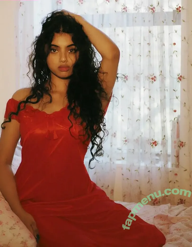 Avantika nude photo #0159 (Avantika)