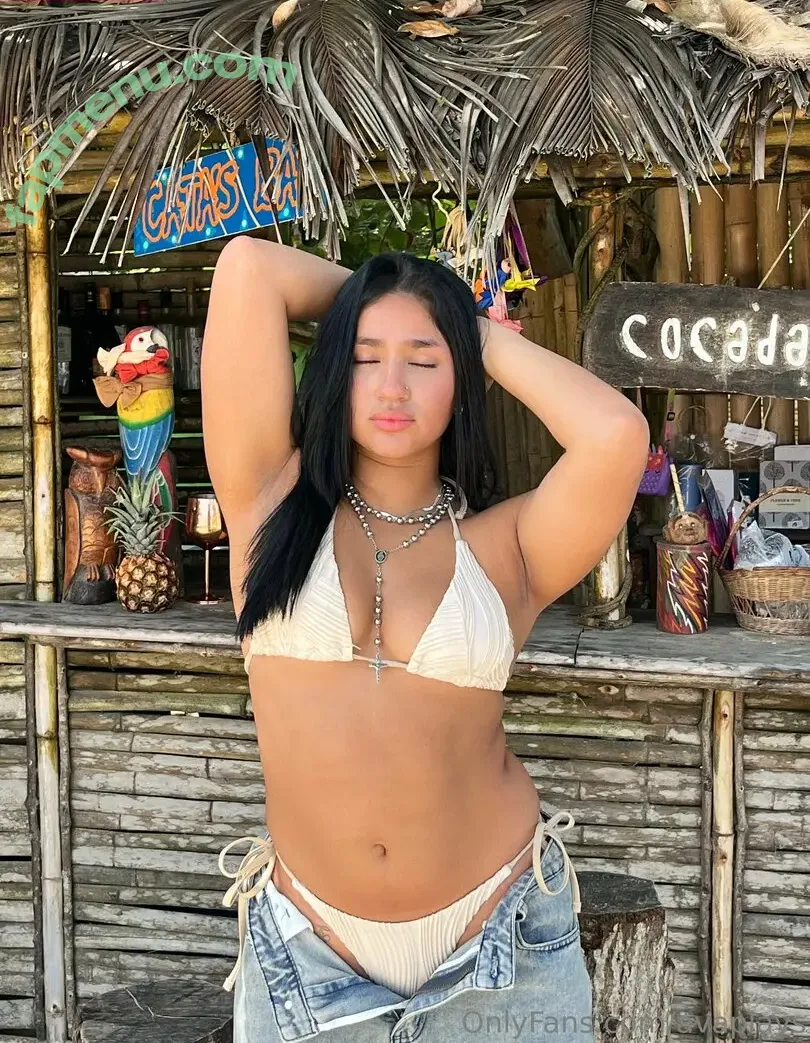 avaplays nude photo #0022 (angie.avaplays)