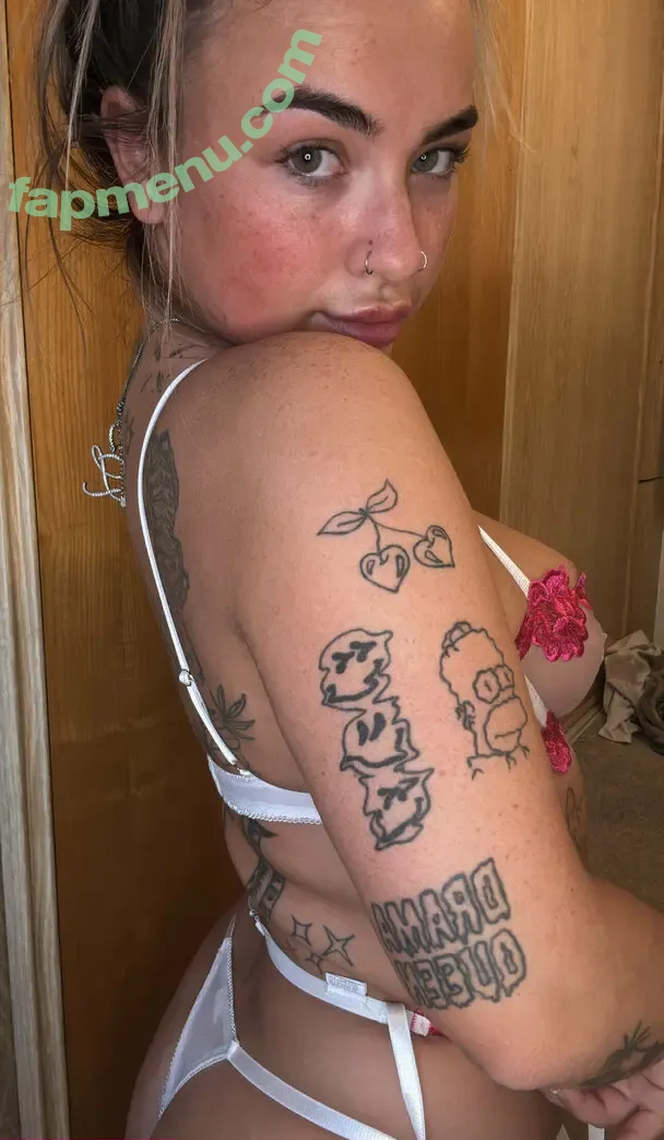 avasmallxo nude photo #0043 (avasmallxo)