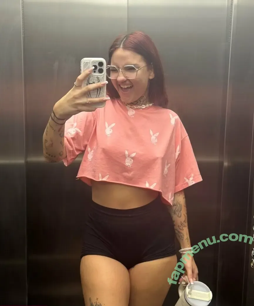 Avaxcruz nude photo #0123 (avaxcruzx)