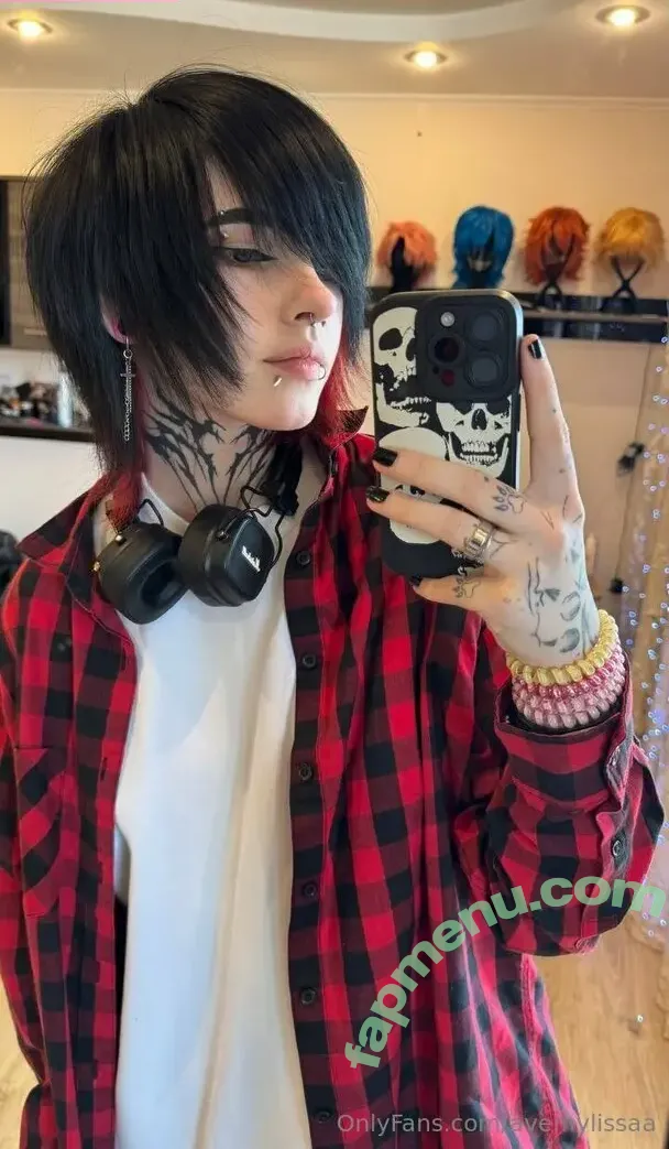 avemylissaa nude photo #0043 (avemylissaa)