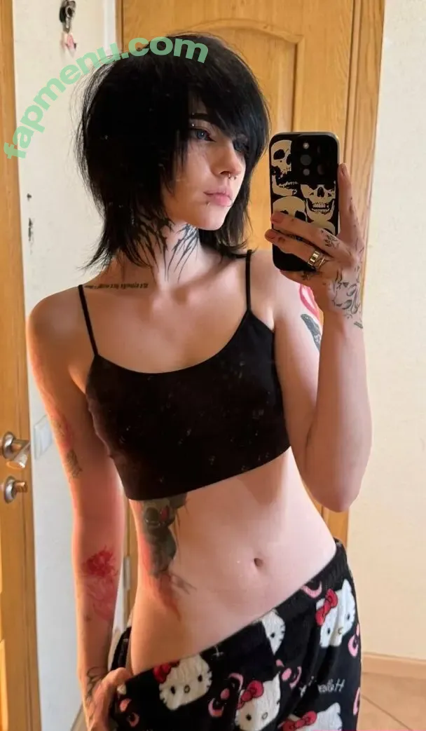 avemylissaa nude photo #0048 (avemylissaa)