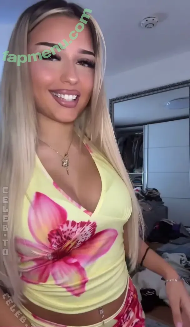 avendaaxs nude photo #0040 (avendaaxs)