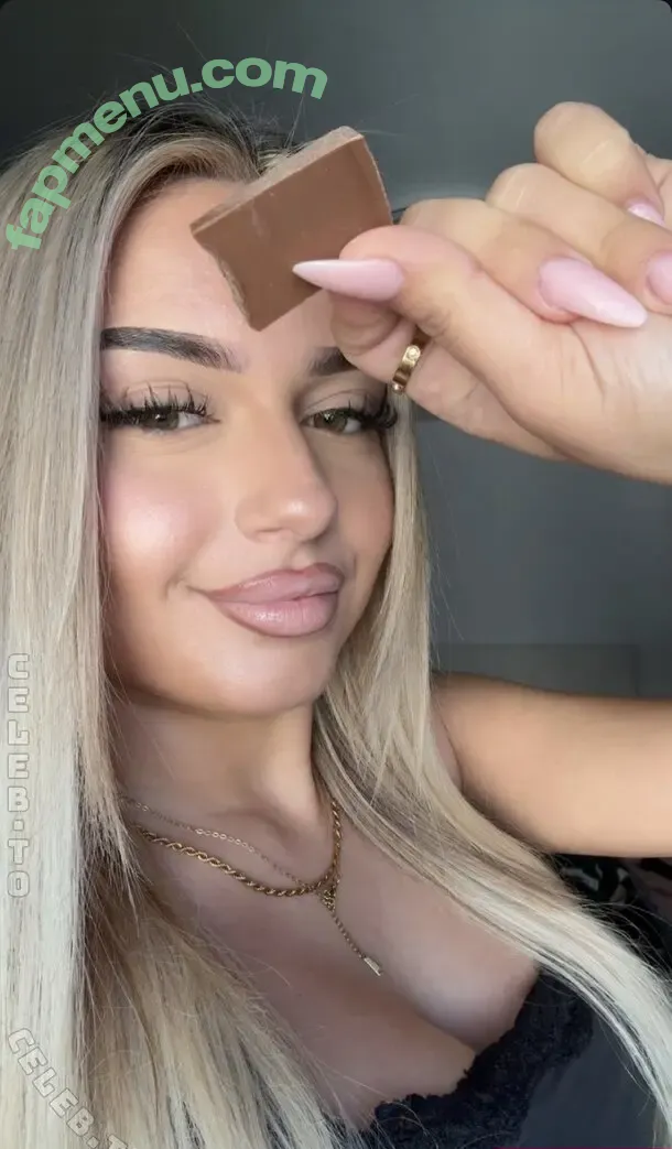 avendaaxs nude photo #0058 (avendaaxs)