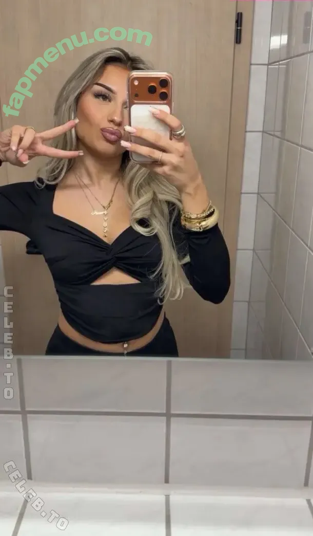 avendaaxs nude photo #0065 (avendaaxs)