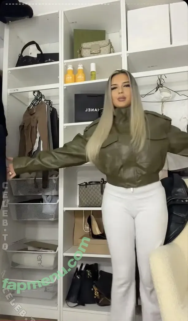 avendaaxs nude photo #0076 (avendaaxs)