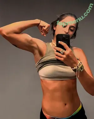 Avery Cyrus / Averycyrus nude photo #0001