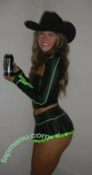 Avery Hodge / averygrace.fit / averygracehodge nude photo #0020