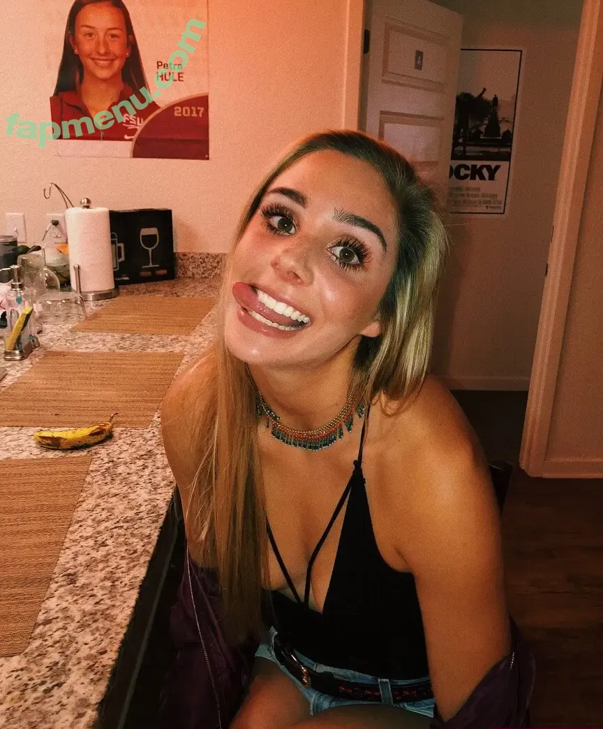 Avery Poppinga nude photo #0009 (averypoppinga)
