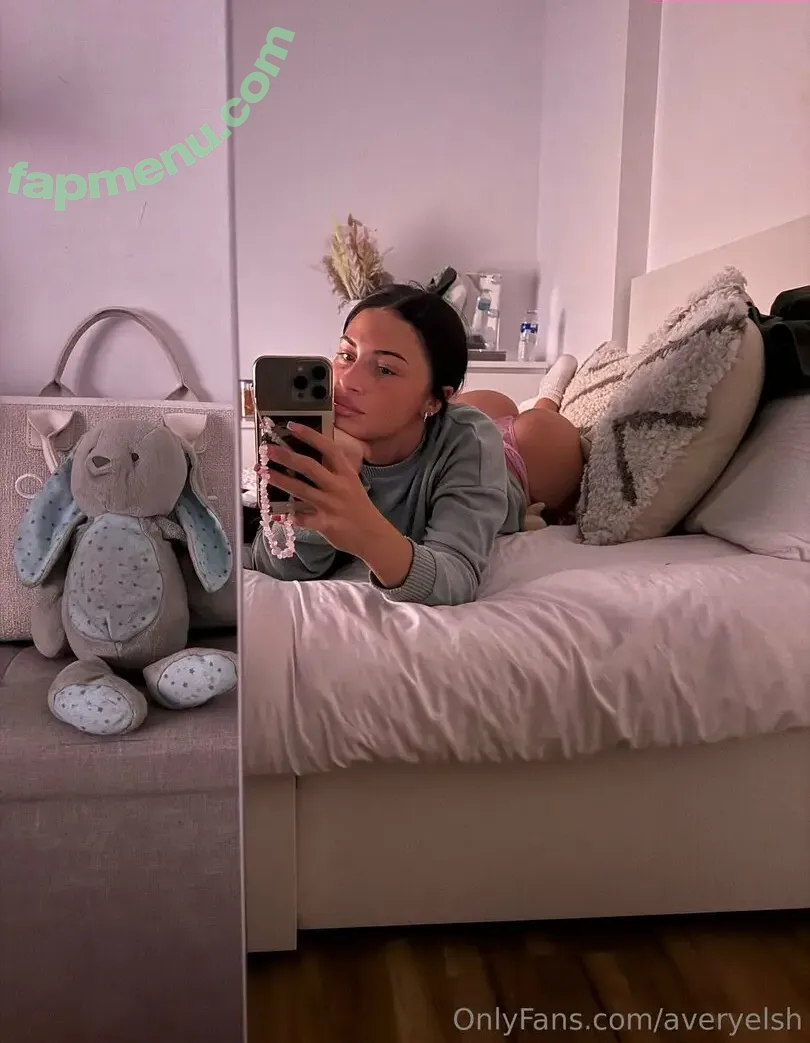 Averyelsh nude photo #0017 (averyxelsh)