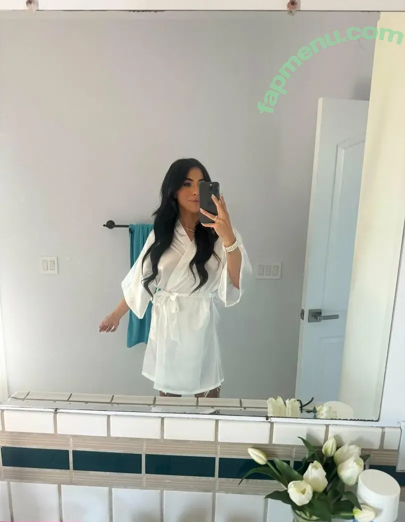 averylustx nude photo #0014 (averylustx)