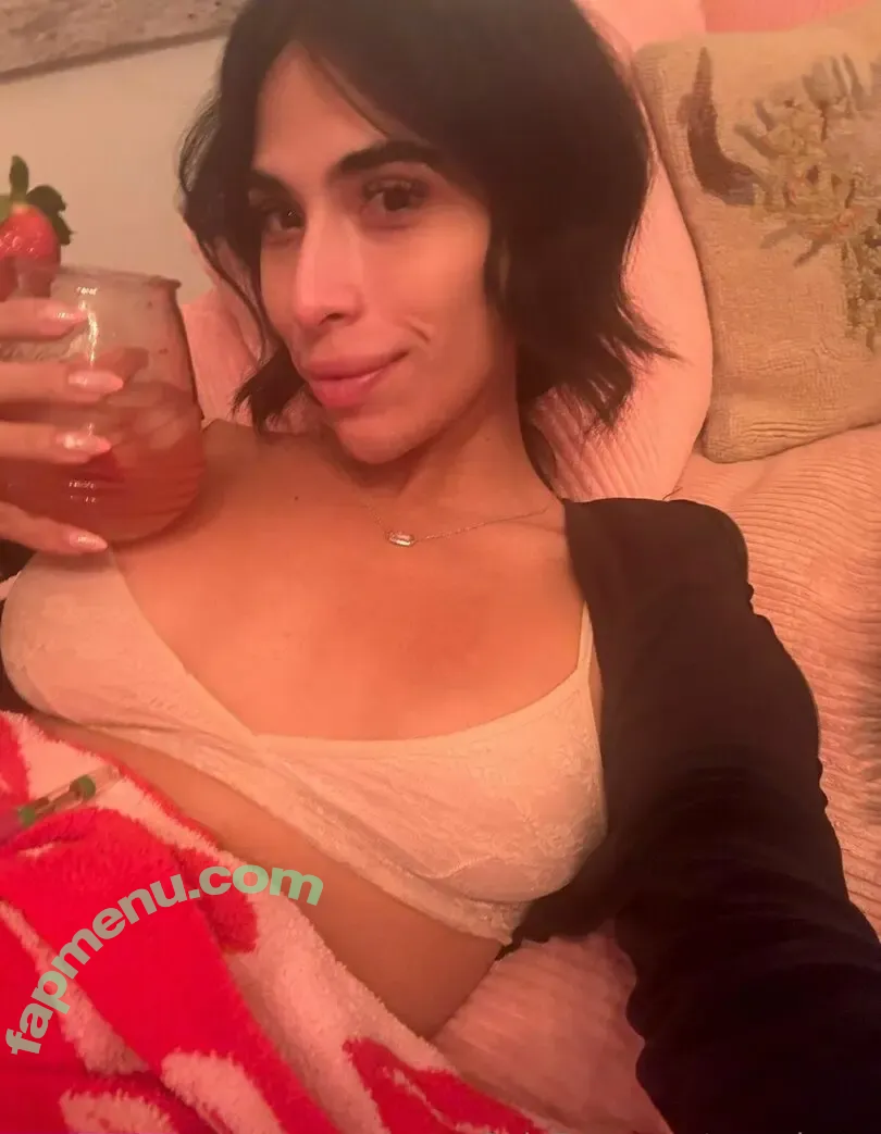 averylustx nude photo #0138 (averylustx)