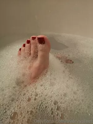 averyysfeet / heythereitsavery nude photo #0029