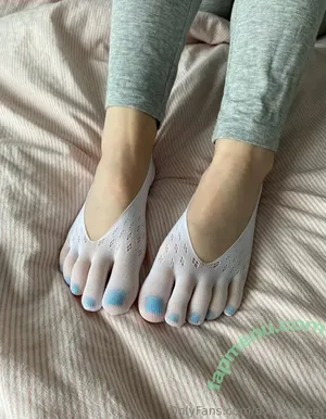 averyysfeet / heythereitsavery nude photo #0060