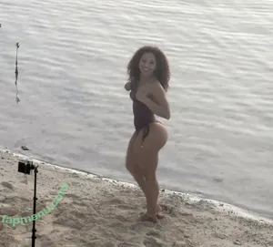 Avi.babyyy / avi.babyyyy / havibabyy nude photo #0116