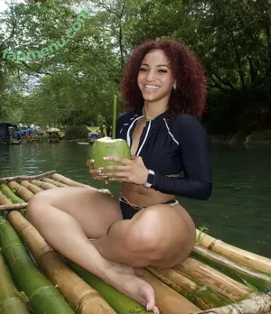 Avi.babyyy / avi.babyyyy / havibabyy nude photo #0135