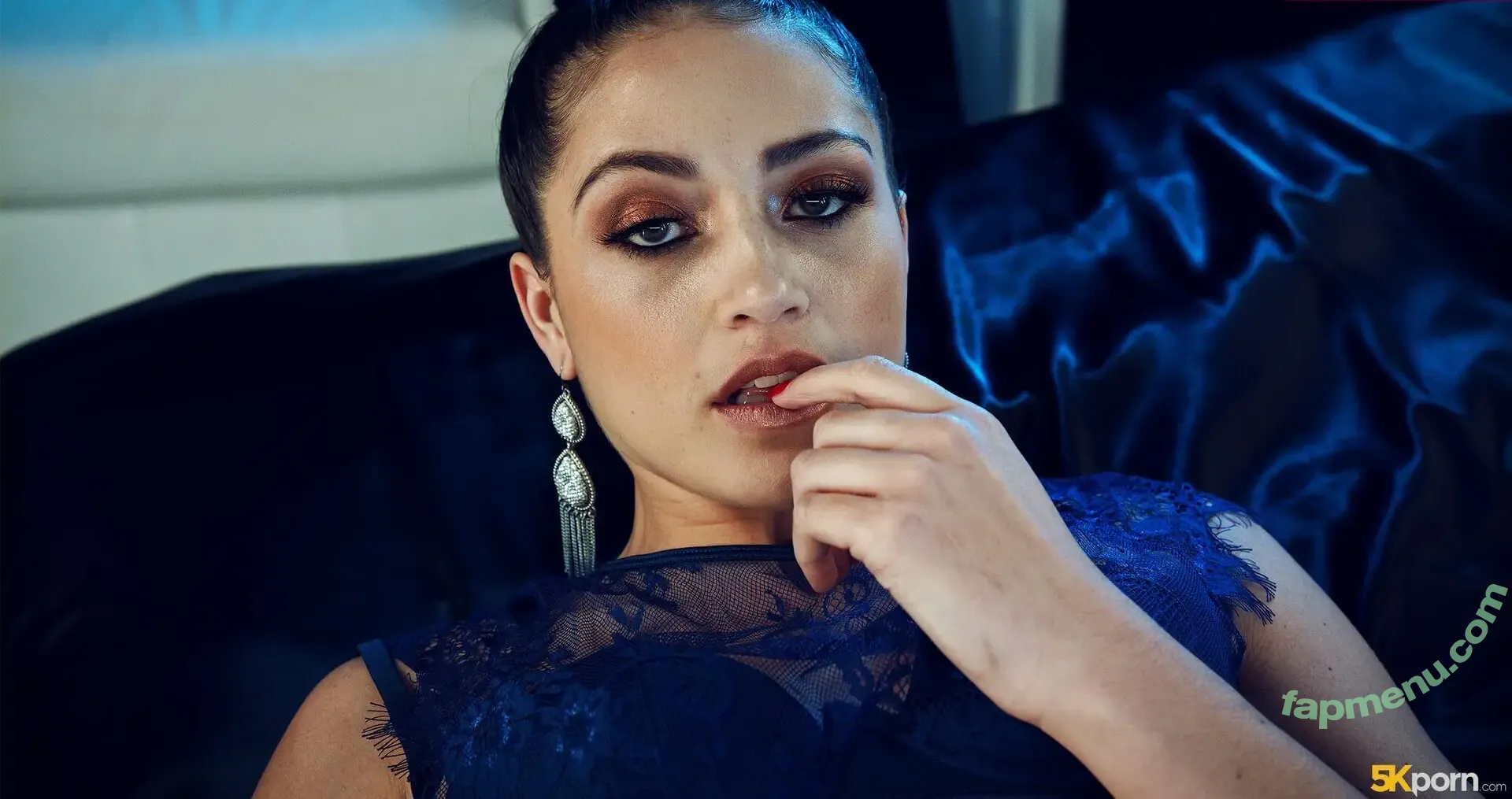 Avi Love nude photo #0107 (avilove99 / avilovexxxx / ms.avilove)