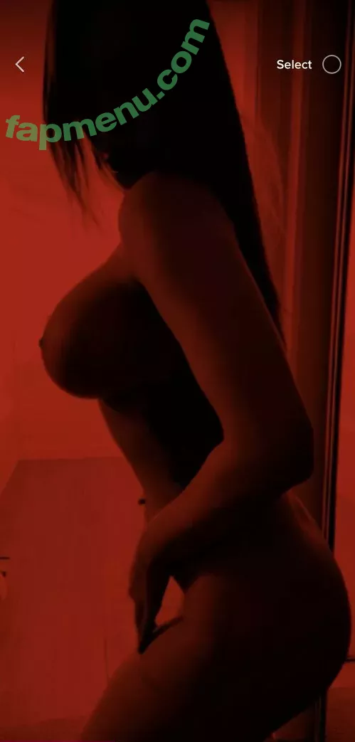 avianaviolet nude photo #0026 (avianaviolettt)