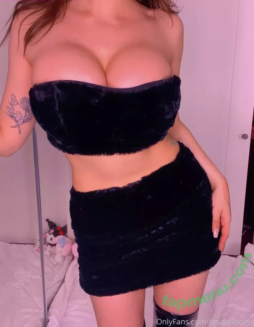 avianaviolet nude photo #0057 (avianaviolettt)