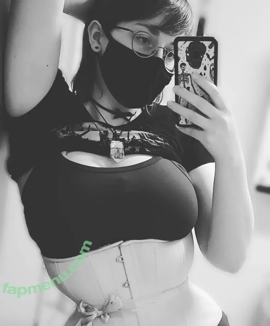 avidscreamer nude photo #0004 (avidscreamer)
