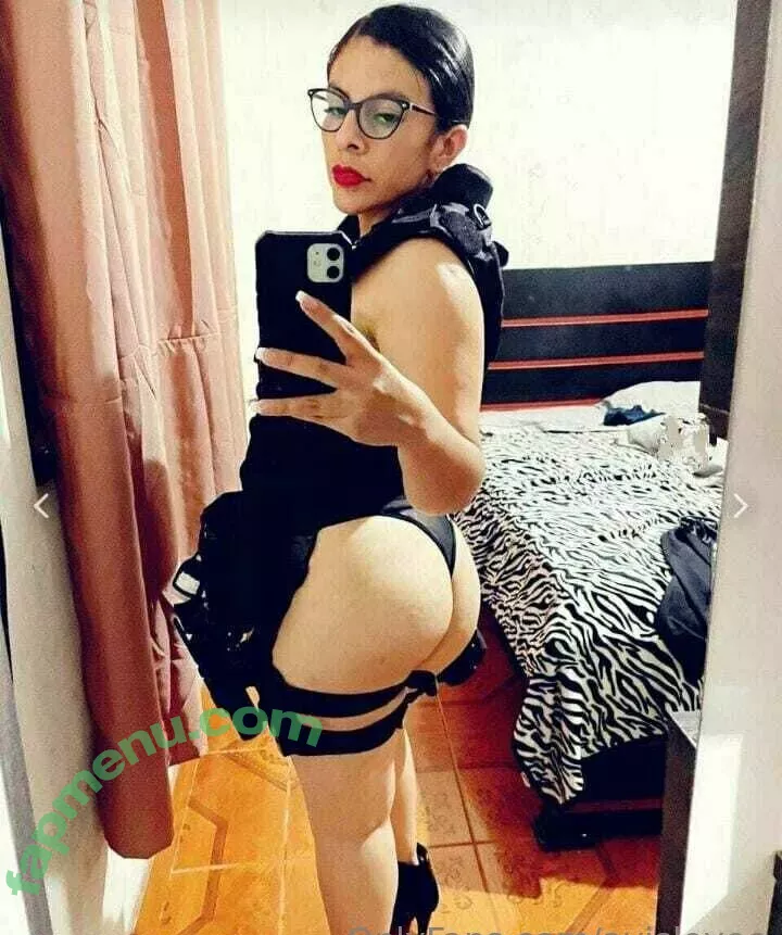 avislovee nude photo #0016 (_avislove_)