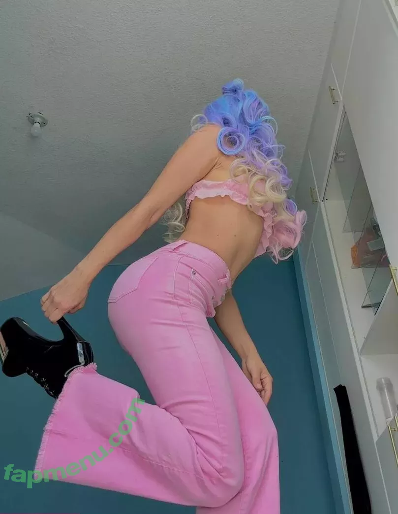 avislovee nude photo #0395 (_avislove_)