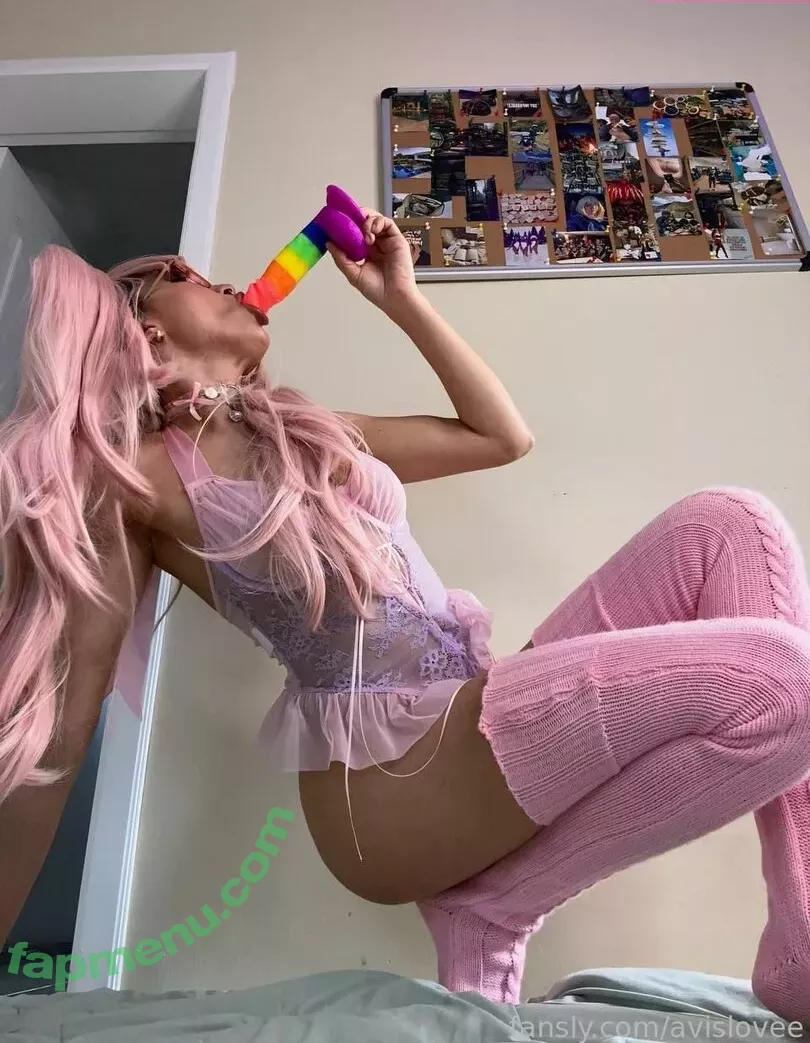 avislovee nude photo #0500 (_avislove_)
