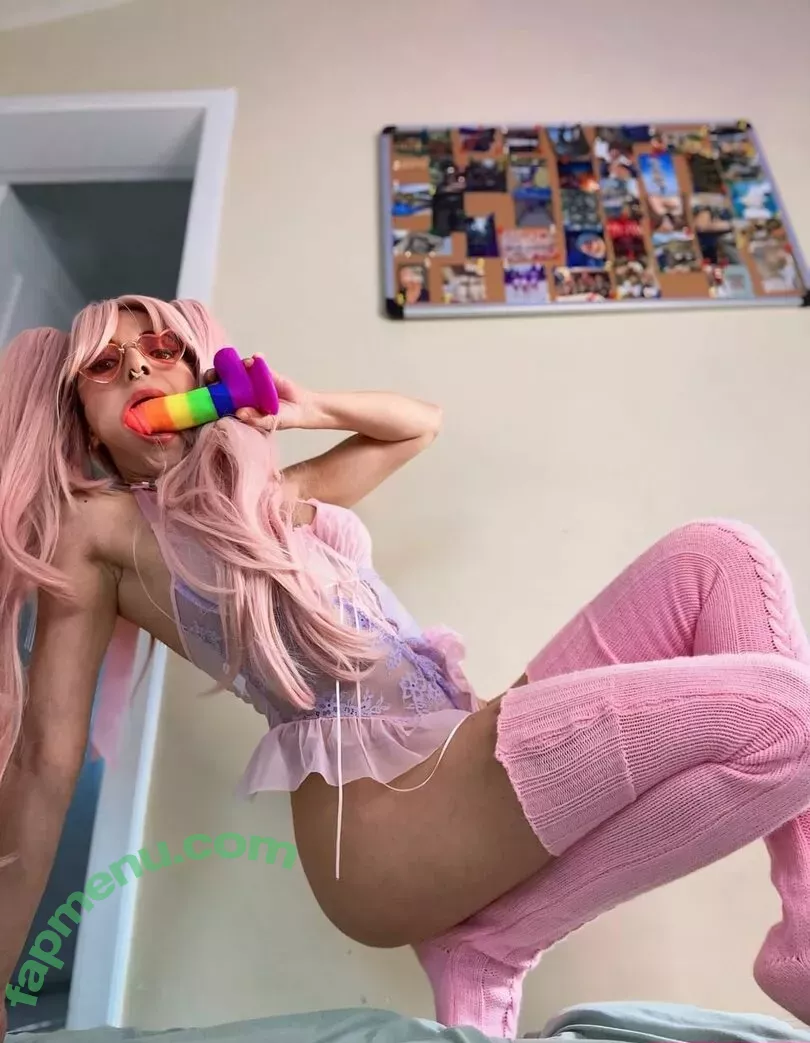 avislovee nude photo #0503 (_avislove_)