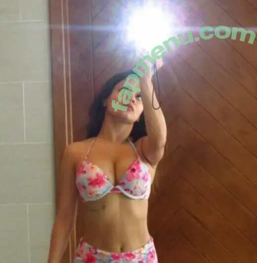 Avneet Kaur nude photo #0051 (avneetkaur_13)
