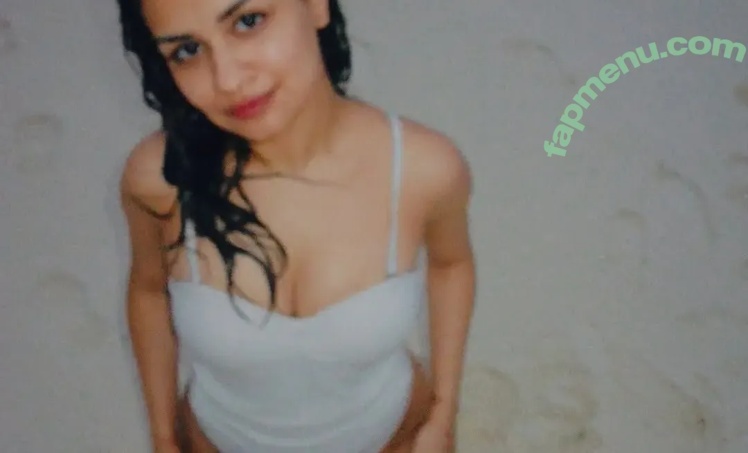 Avneet Kaur nude photo #0219 (avneetkaur_13)