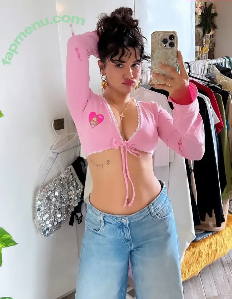 Avneet Kaur nude photo #0261 (avneetkaur_13)