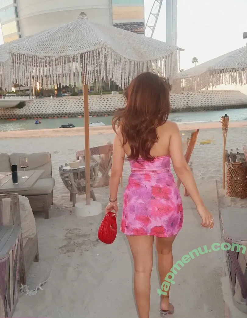 Avneet Kaur nude photo #0264 (avneetkaur_13)