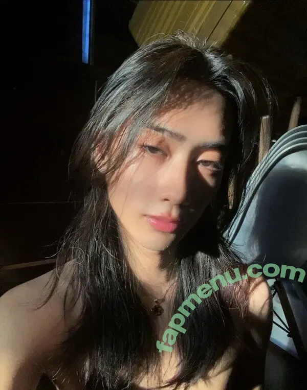 avoidjules nude photo #0004 (avoidjule / favicon.ico)