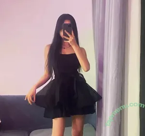 avravira / Ana / ummuavra nude photo #0004
