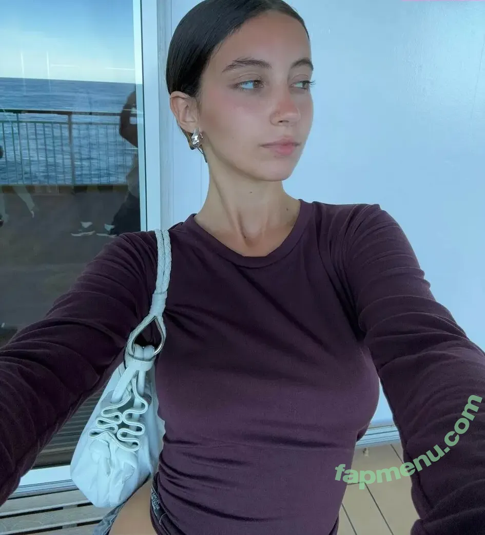 Avril Cabaleiro nude photo #0016 (avrucabaleiro / avrucabaleiroo)