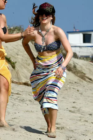 Avril Lavigne / AvrilLavigne nude photo #0694