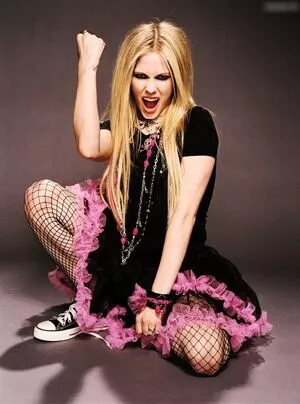 Avril Lavigne / AvrilLavigne nude photo #0789