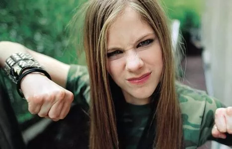 Avril Lavigne / AvrilLavigne nude photo #0790