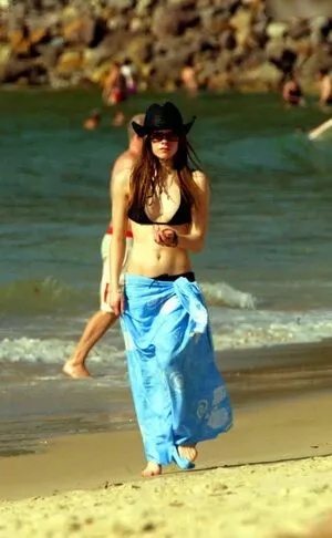 Avril Lavigne / AvrilLavigne nude photo #0812