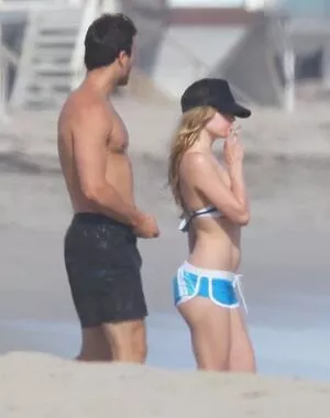 Avril Lavigne / AvrilLavigne nude photo #0856