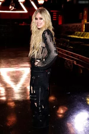 Avril Lavigne / AvrilLavigne nude photo #0928
