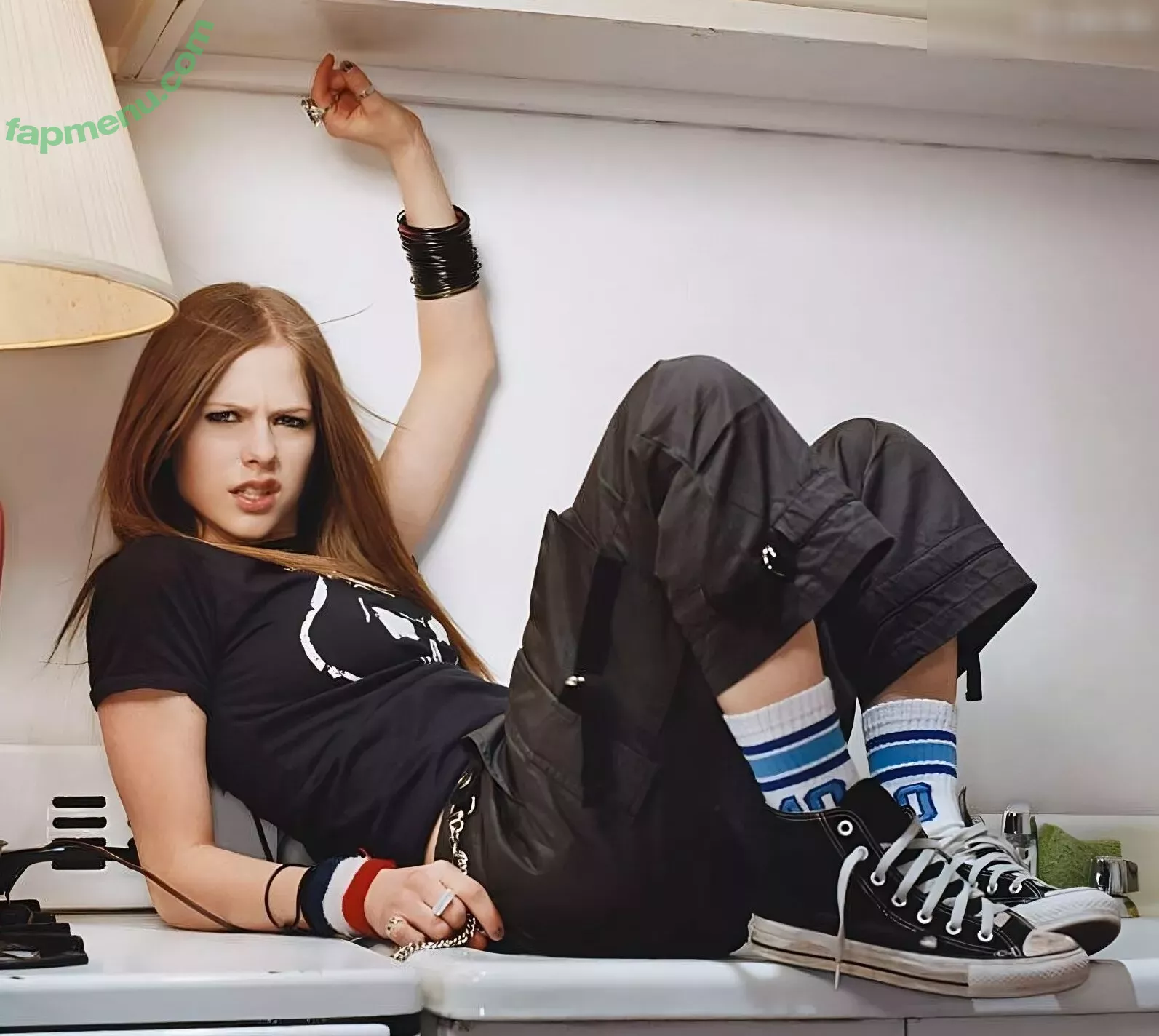 Avril Lavigne nude photo #0791 (AvrilLavigne)